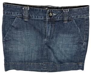 Gap Jeans Denim Mini Skirt Low-Rise Front Slash Pockets and Belt Loops Sz 2 EUC